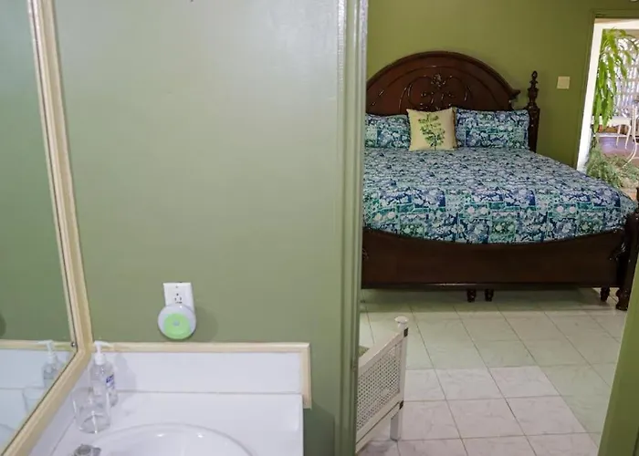 Homestay Seven Palms Runaway Bay